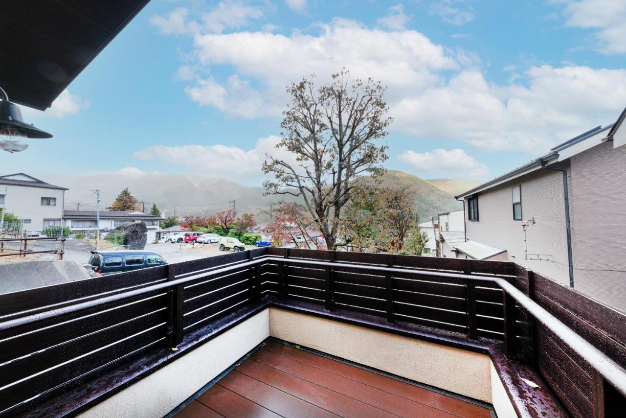 スタジオーネ 箱根強羅 East - Stagione Hakone Gora East Apartment Exterior foto