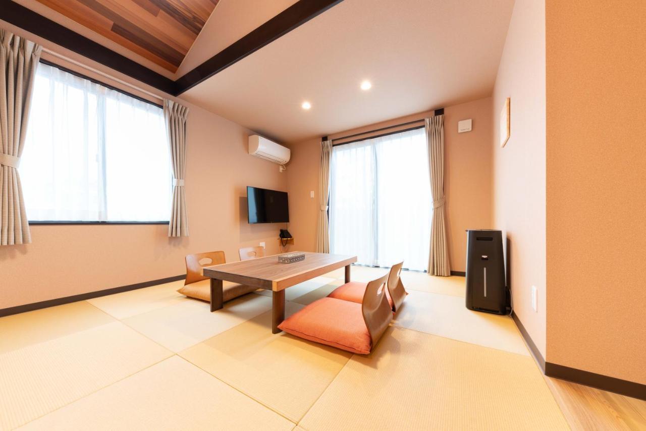 スタジオーネ 箱根強羅 East - Stagione Hakone Gora East Apartment Exterior foto
