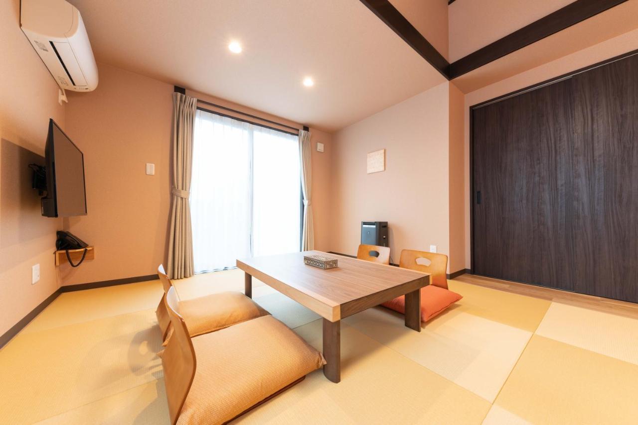スタジオーネ 箱根強羅 East - Stagione Hakone Gora East Apartment Exterior foto
